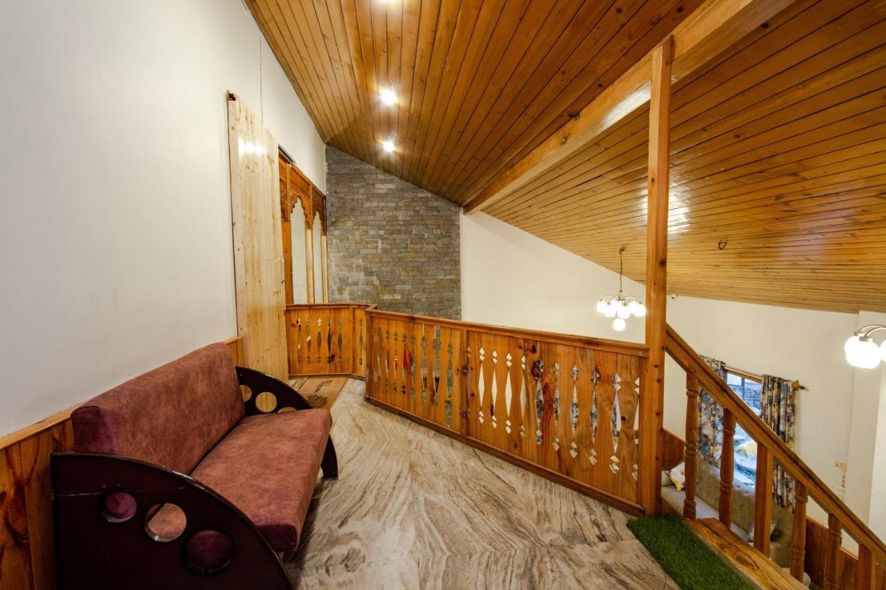Hotel Tales N Trails Vashist Esterno foto