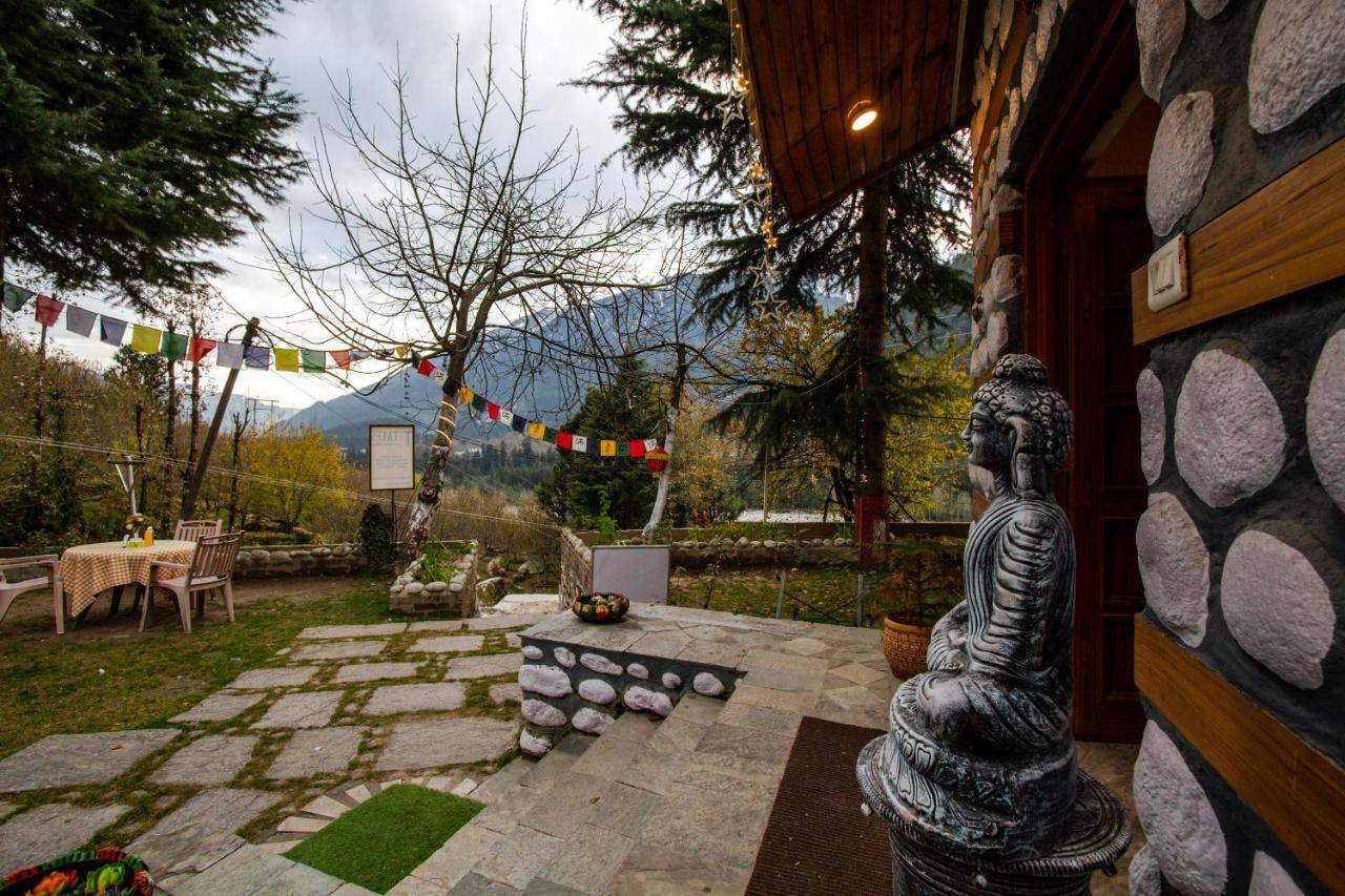 Hotel Tales N Trails Vashist Esterno foto