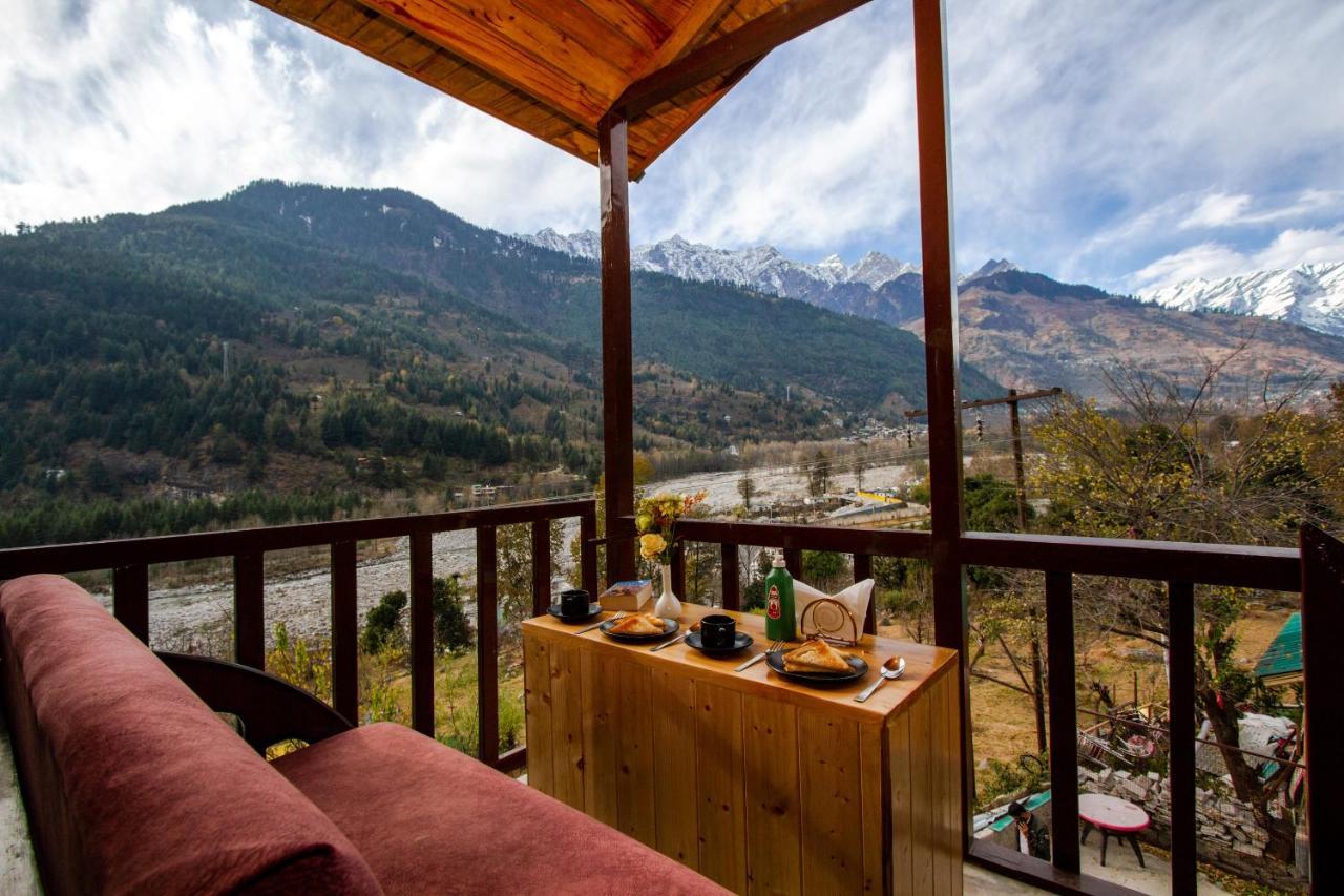Hotel Tales N Trails Vashist Esterno foto