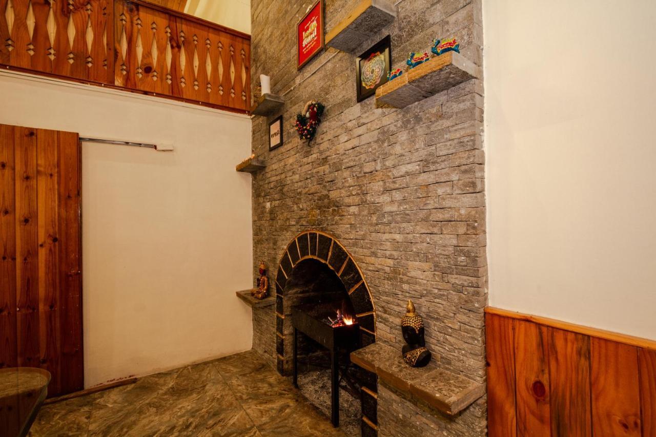 Hotel Tales N Trails Vashist Esterno foto