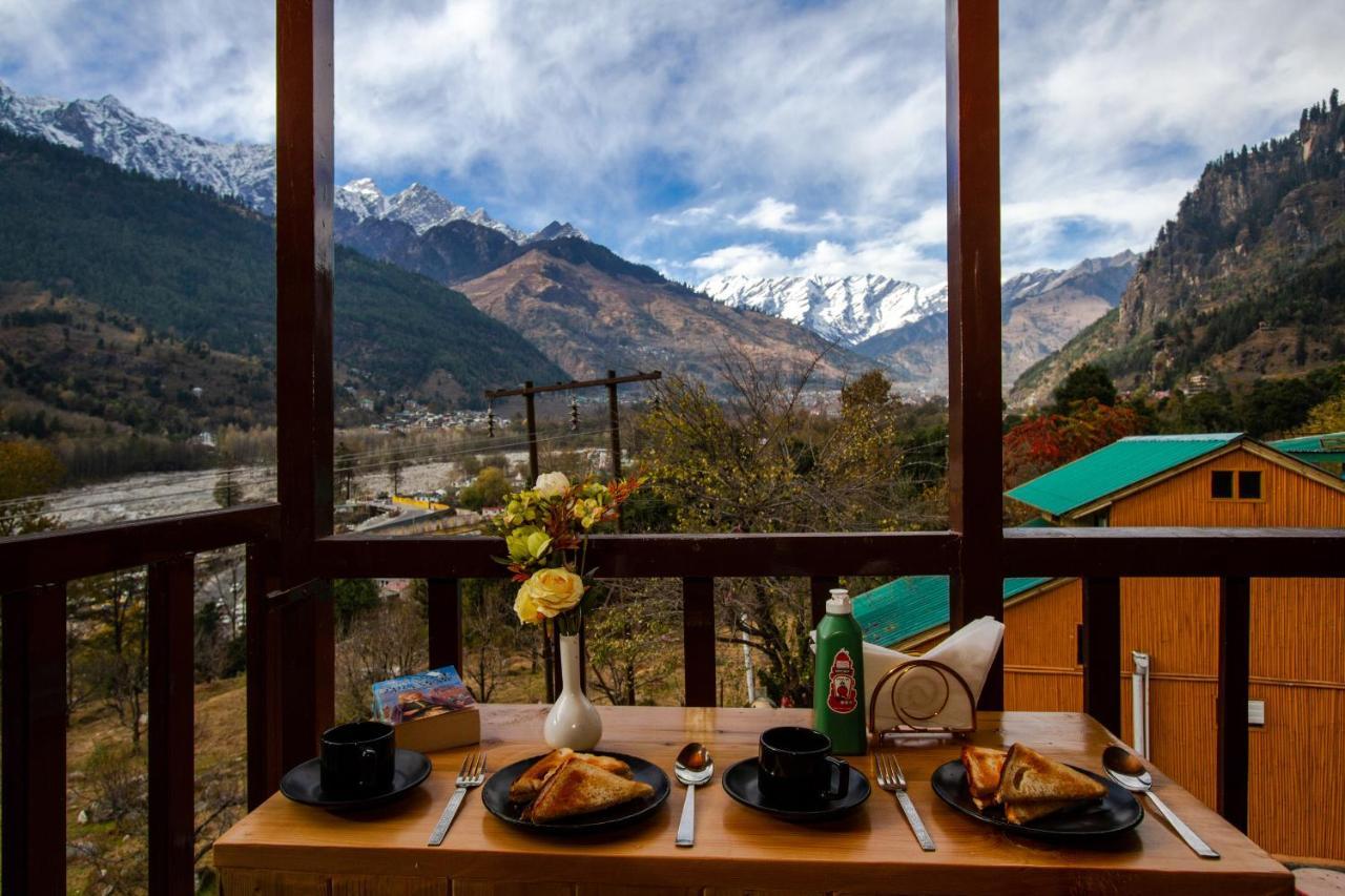 Hotel Tales N Trails Vashist Esterno foto